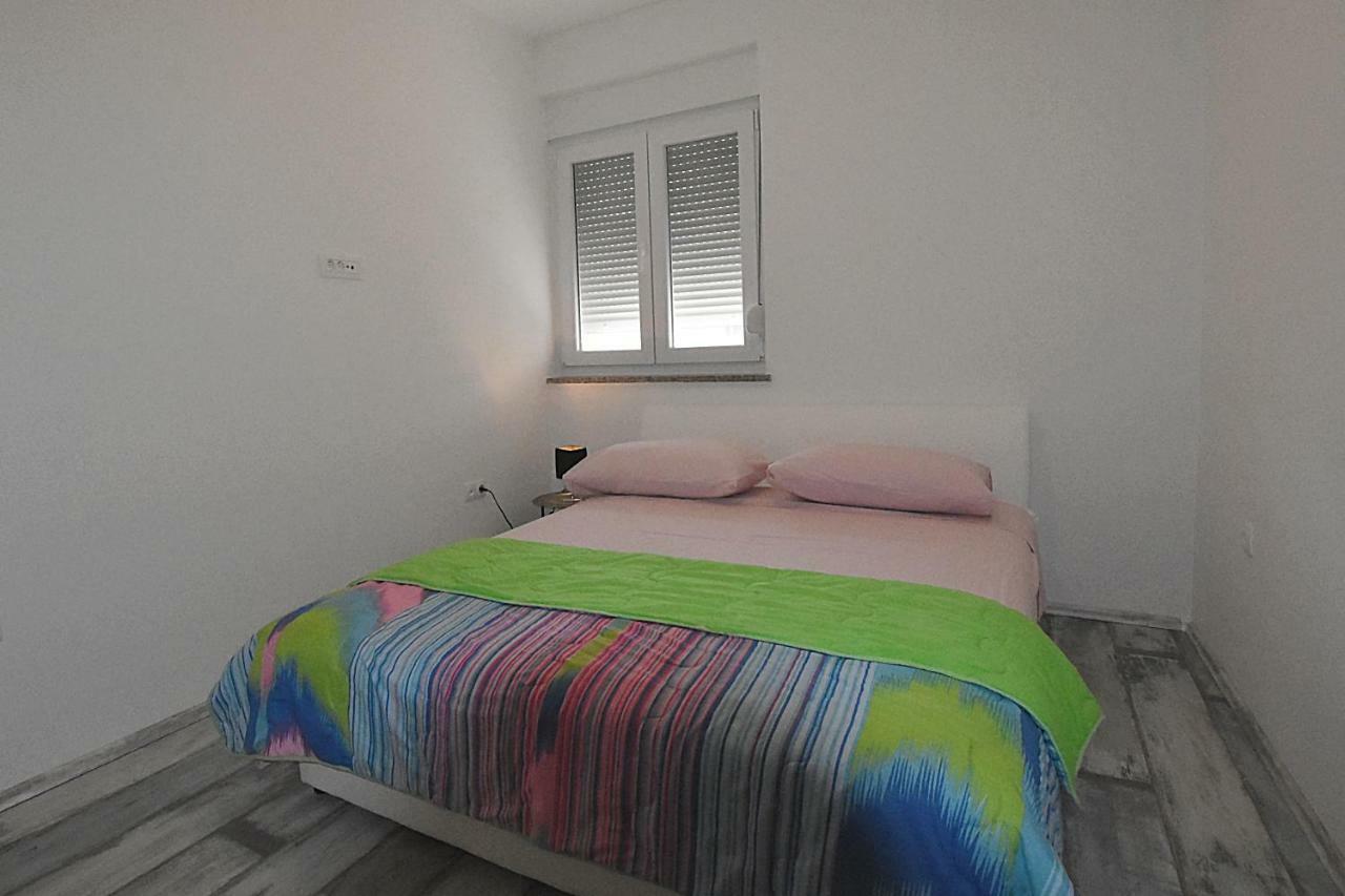 Marine Apartment Sukošan Екстериор снимка