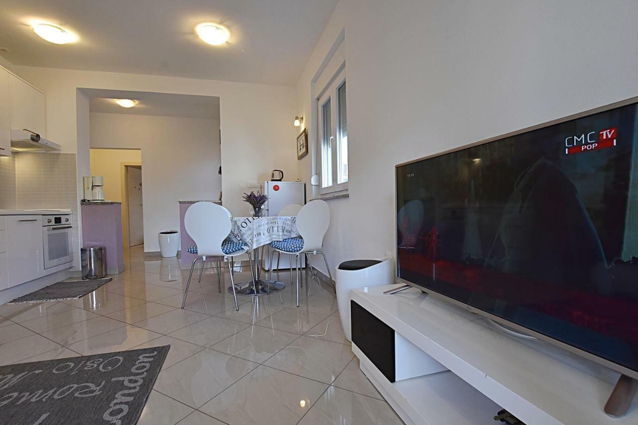 Marine Apartment Sukošan Екстериор снимка