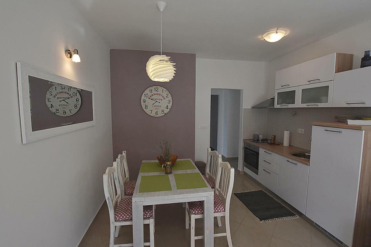 Marine Apartment Sukošan Екстериор снимка